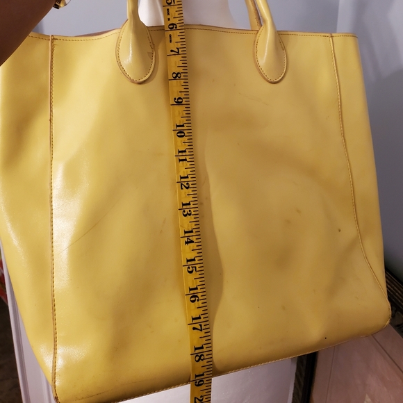 large tote - Picture 4 of 9